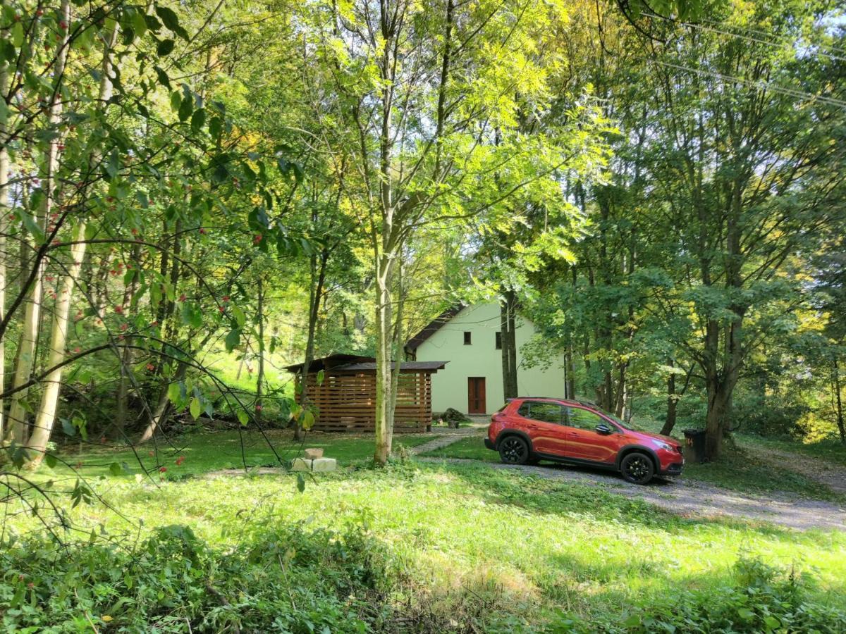 Cottage Refresh Banská Štiavnica Esterno foto