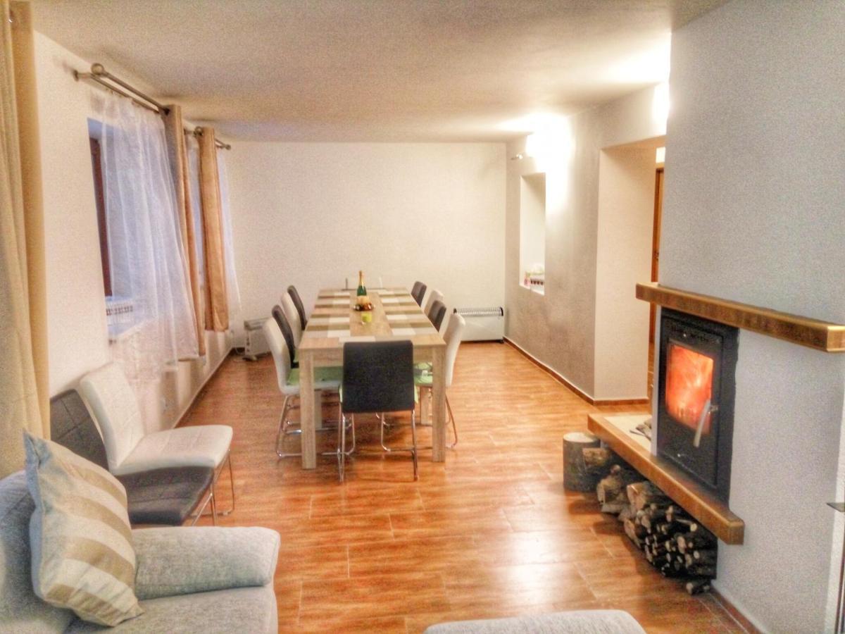 Cottage Refresh Banská Štiavnica Esterno foto