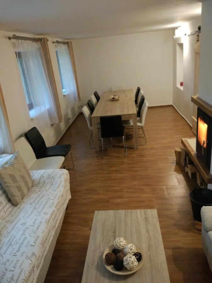Cottage Refresh Banská Štiavnica Esterno foto