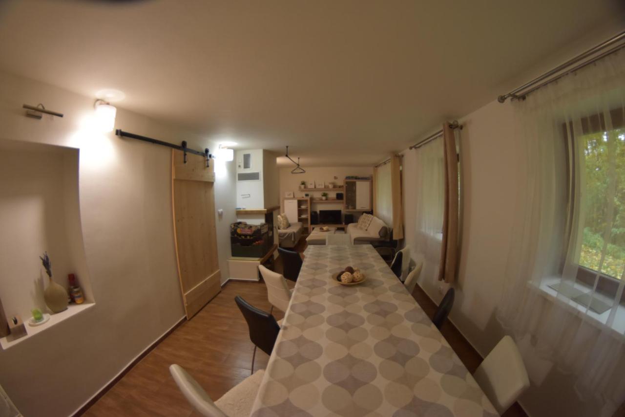 Cottage Refresh Banská Štiavnica Esterno foto